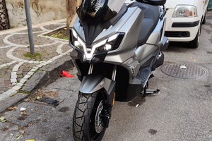 Sym adx 300