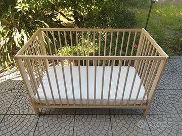 Lettino IKEA SNIGLAR con sbarre e materasso