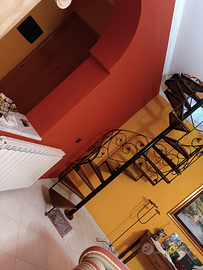 Appartamento con sottotetto e garage