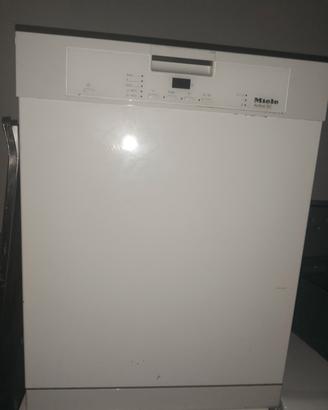 lavastoviglie miele 