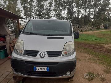 RENAULT TRAFFIC , VIVARO