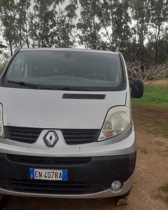 RENAULT TRAFFIC , VIVARO