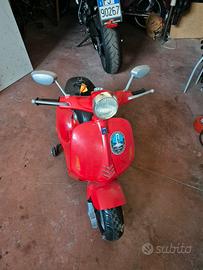vespa  a batteria 