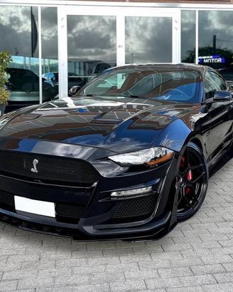Ford Mustang GT 5.0 V8  NO SUPERBOLLO