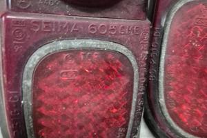 plastiche fanale posteriore Renault 4