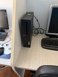 Postazioni complete per call center