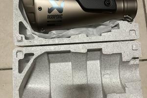 Silenziatore AKRAPOVIC DUCATI NUOVO.