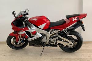 Yamaha R1 ASI