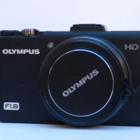 Olympus XZ1