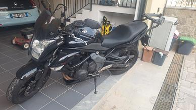 Kawasaki ER 6N - 2012