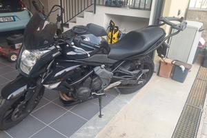 Kawasaki ER 6N - 2012