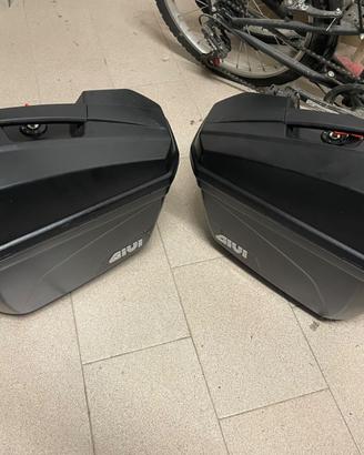 Givi E22 valigie laterali