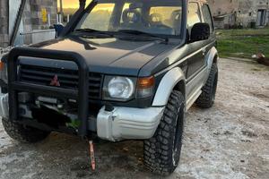 Mitsubishi pajero gls anno ‘94 -iscritto ASI-