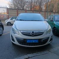 Opel corsa 1.2  neopatentati
