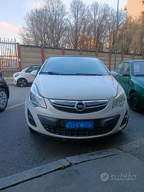 Opel corsa 1.2  neopatentati