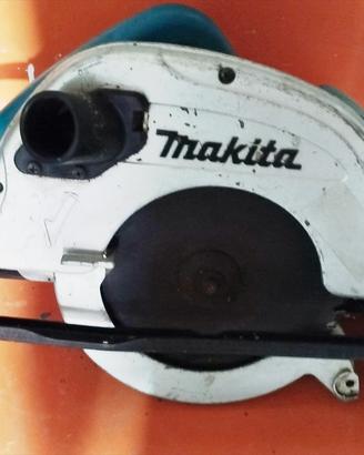 Sega circolare Makita 5704R (pari al nuovo)