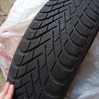 4 Pirelli invernali 175 60 R14 80%