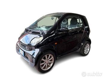 SMART ForTwo 700 coupé passion (45 kW)