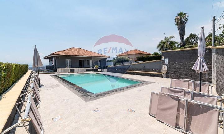 Villa singola - Aci Castello