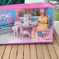 sala da pranzo Barbie anno 1990