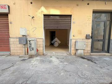 NEGOZIO A PALERMO
