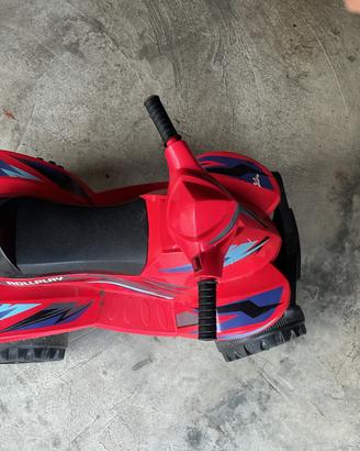 Quad ricaricabile con il filo