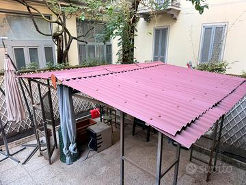 Struttura in ferro verniciato -ideale giardino