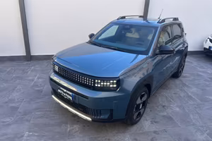 Fiat Grande Panda 1.2 Hybrid 110 CV S&S La Prima