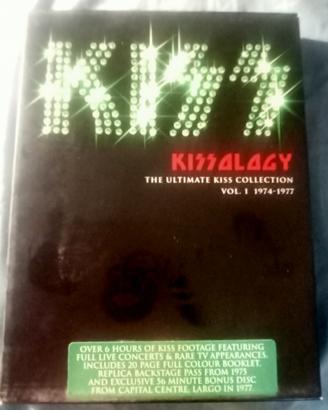 Kiss kissology volume 1 