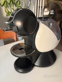 Macchina caffè Dolce Gusto