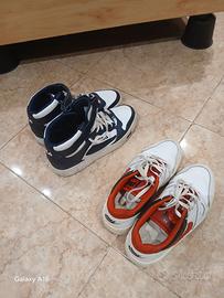 Due paia originali uno fila l'altro nike