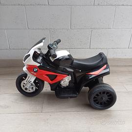 moto elettrica per bambini (batteria da cambiare)
