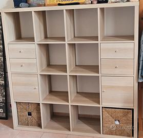 Scaffale KALLAX con accessori