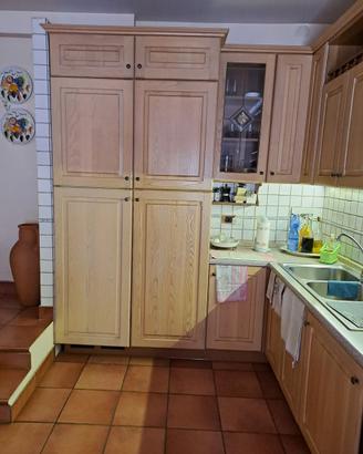 cucina e stufa a legna