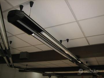 Plafoniera disponibile per negozio o magazzino