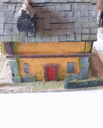Casetta Miniature / Edificio Medievale Fatto a Man