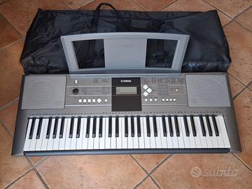 Tastiera Yamaha YPT 330