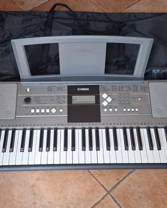 Tastiera Yamaha YPT 330
