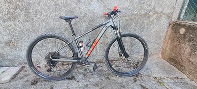 Bicicletta MTB Cube Analog