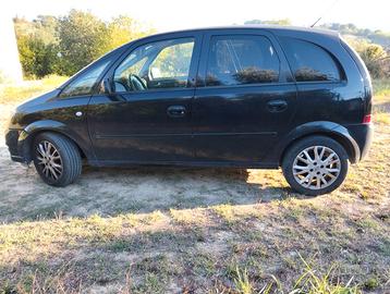 Opel meriva tutta accessoriata