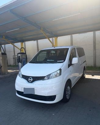 Nissan nv200 7 posti benzina