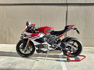 Ducati Panigale V4S