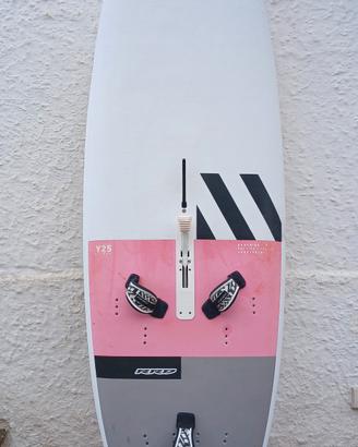 Tavola windsurf RRD 166 litri