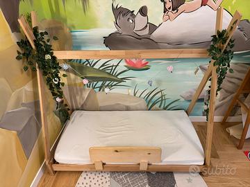 Letto montessoriano in legno naturale