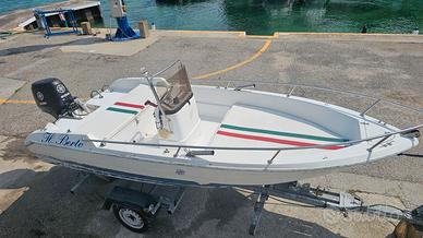 BARCA OPEN CON MOTORE 40CV