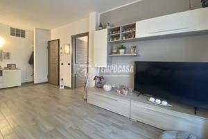 TRILOCALE CON GIARDINO E BOX