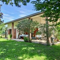 CASA INDIPENDENTE TRICAMERE: la tua oasi di ver...