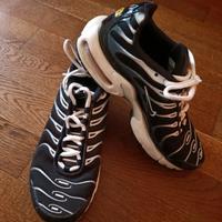 Nike nere donna n.38