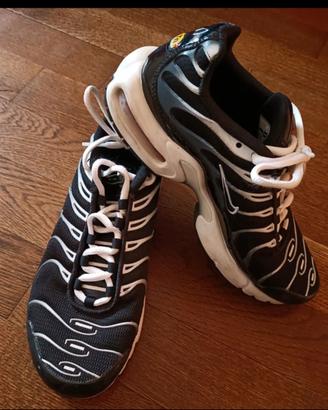 Nike nere donna n.38