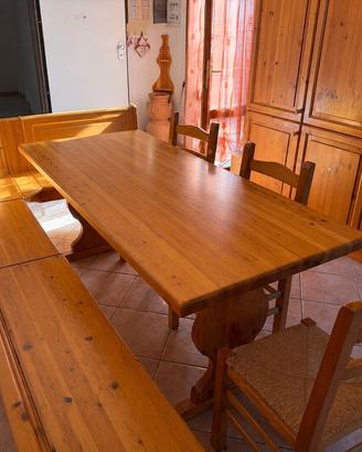 cucina completa in legno